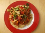 Spaghetti Bolognese with nohut and salad.